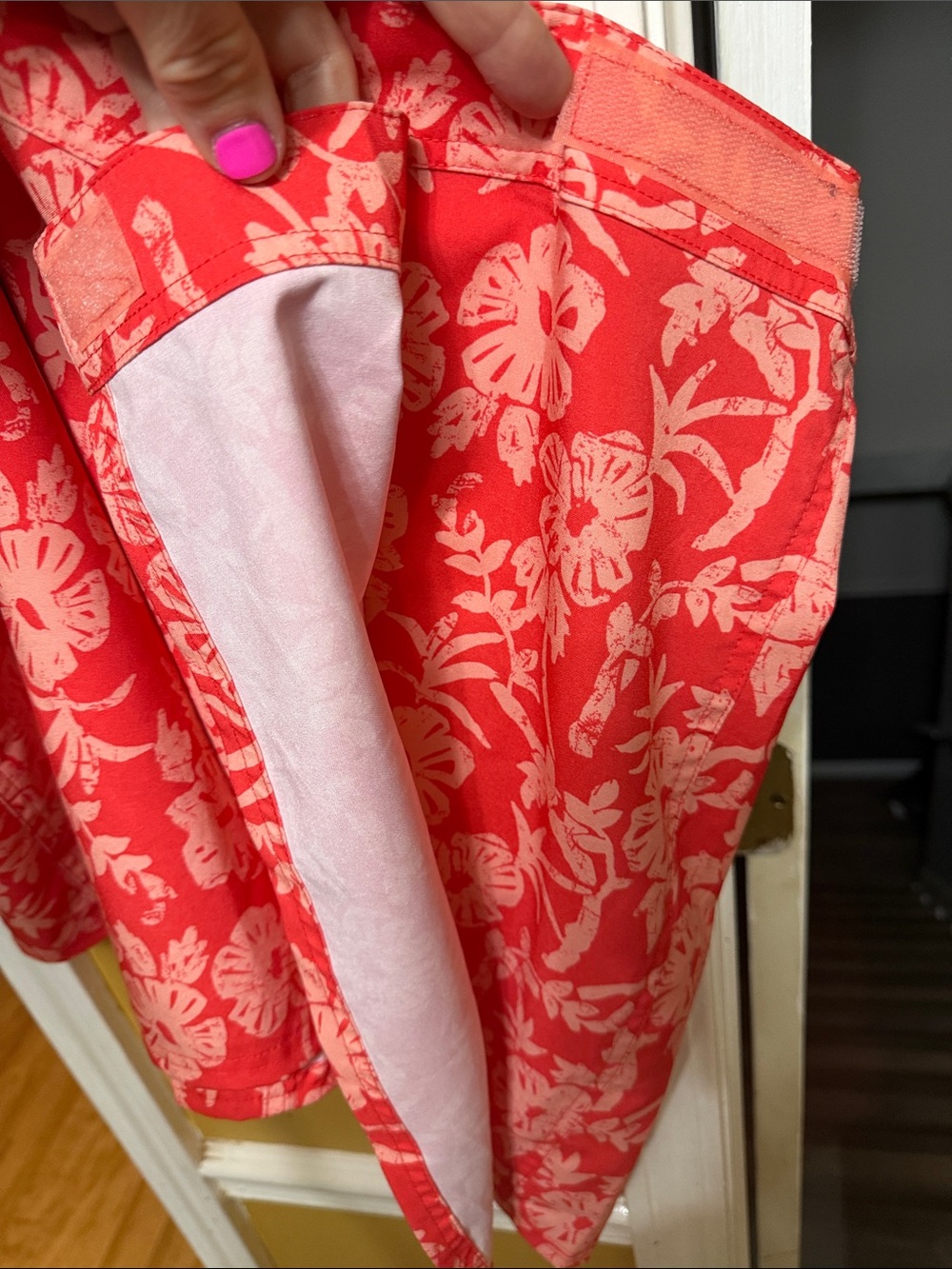Ripskirt Hawaii Red and Pink Floral Swim Coverup Skirt length 2 wrap xxl 20-22 - Picture 4 of 8